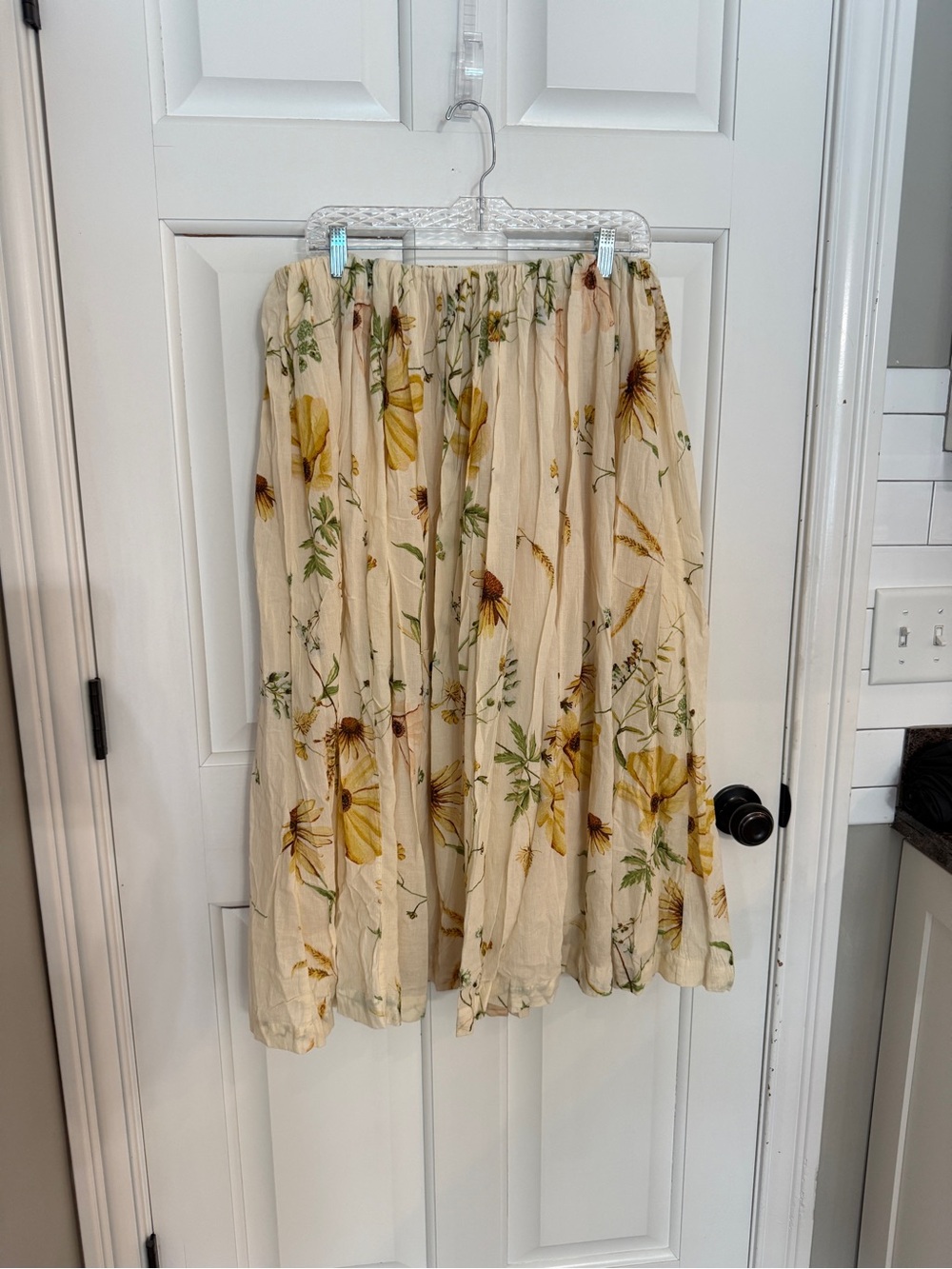 H&M Floral Midi Skirt Cream Yellow Wildflower Print Cotton Lined 25468 - Picture 3 of 10